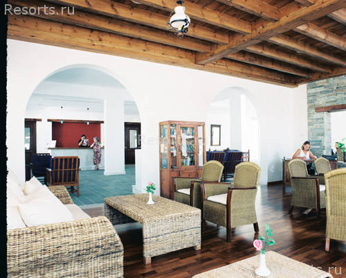 Aliathon Holiday Village 24